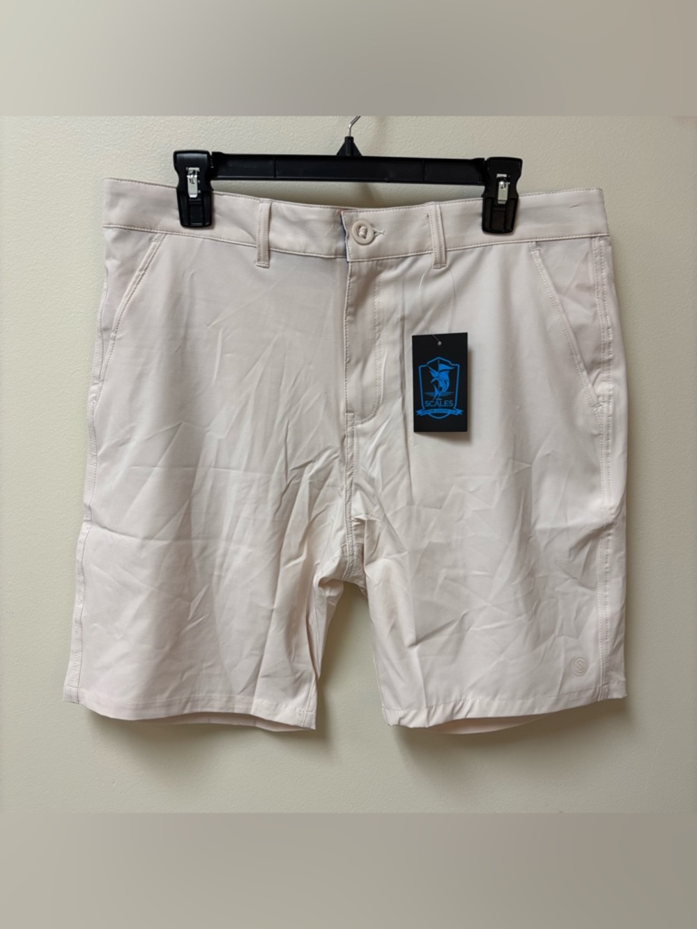 Scales Men’s All Tides Shorts NWT in Stone Size 33